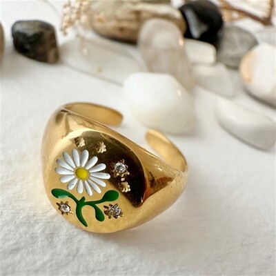 Pika & Bear Bellis Daisy Signet Ring 