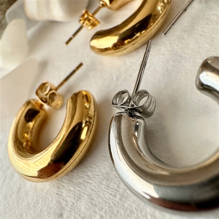 Pika &amp; Bear Mayari 20mm Chunky Hoops