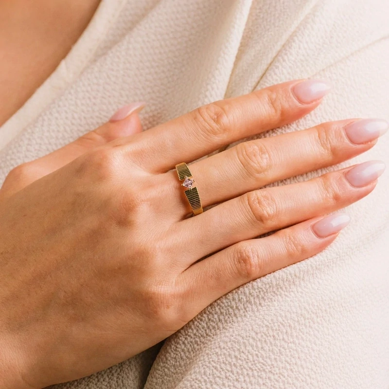 Lover's Tempo Serena Ring Pink