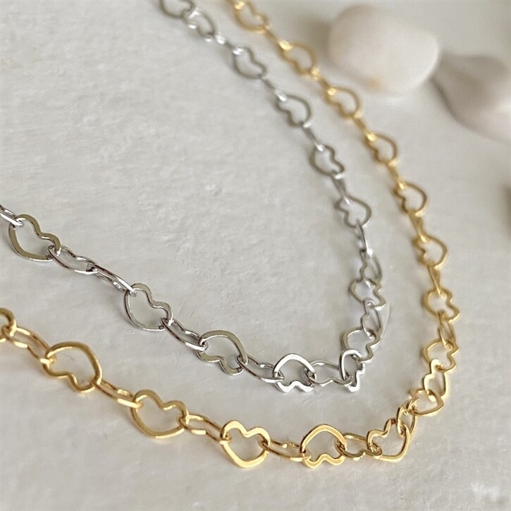 Pika &amp; Bear Love Bites Hearts Chain Bracelet