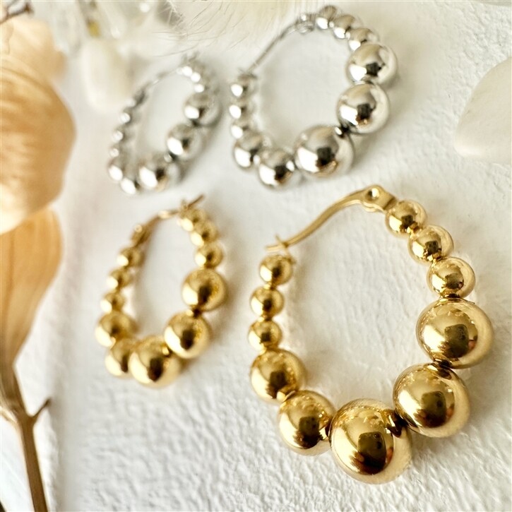 Pika &amp; Bear Noloc Beaded Hoop Earrings