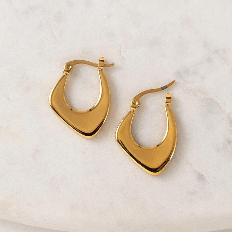 Lover&#39;s Tempo Waterproof Lila Earrings