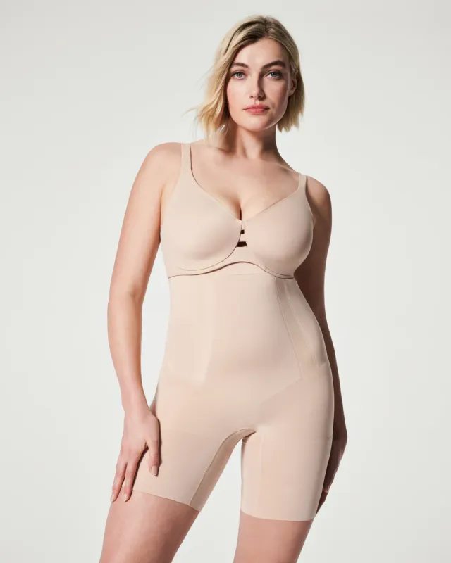 Spanx OnCore Sculpting HighWaisted MidThigh Short
