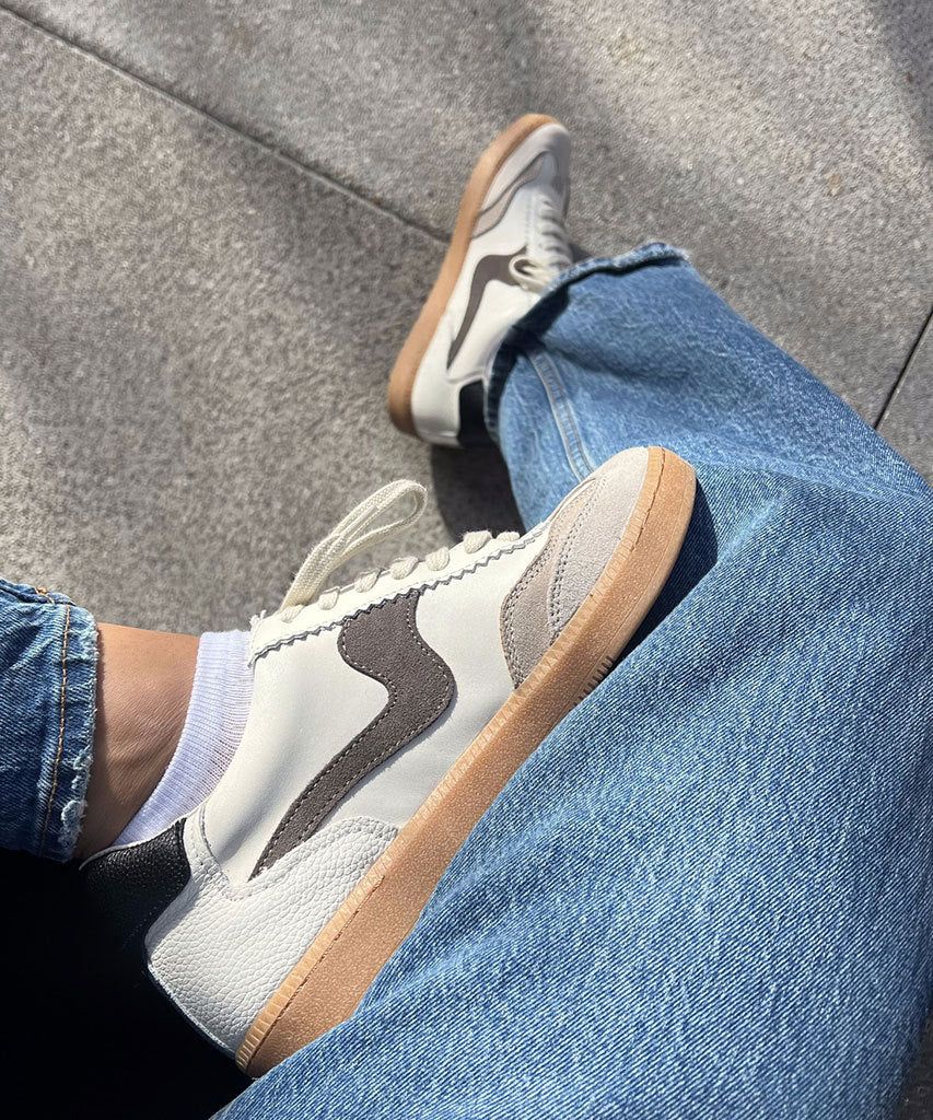 Dolce Vita Notice Sneaker