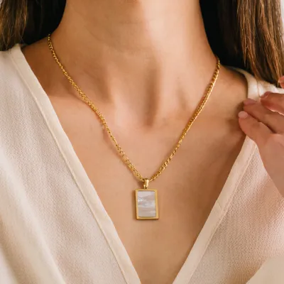 Lover&#39;s Tempo Waterproof Kits Necklace