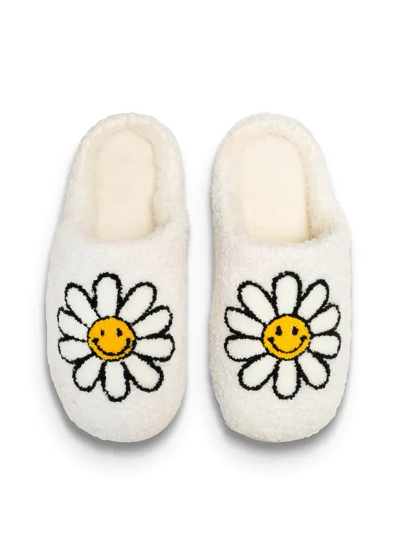 Living Royal Daisy Slippers