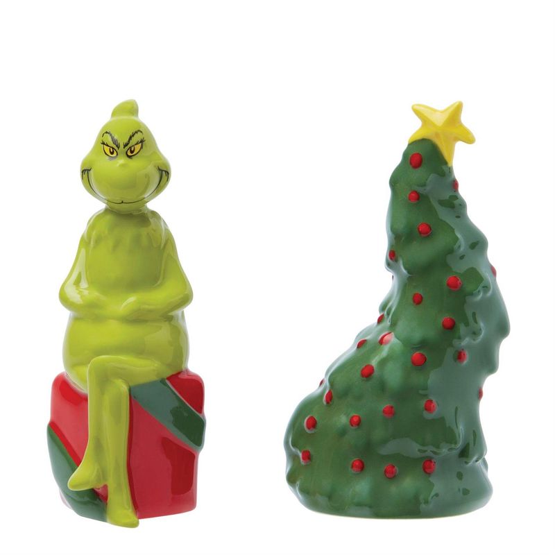The Grinch &amp; Presents Salt &amp; Pepper Shakers