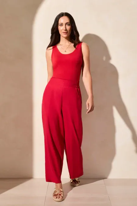 Tribal Cherry Pull On Ankle Pant w/ Hem Vent