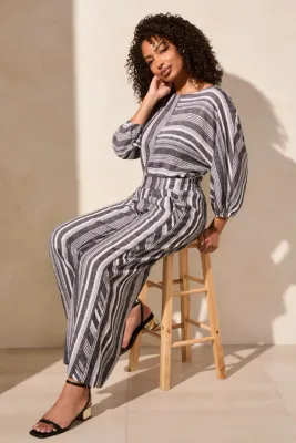 Tribal Pull On Flowy Wide Pant