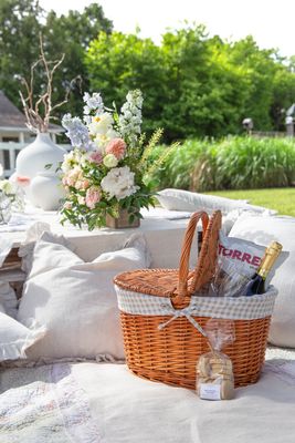 Bacon Basketware Oval Willow Picnic Basket