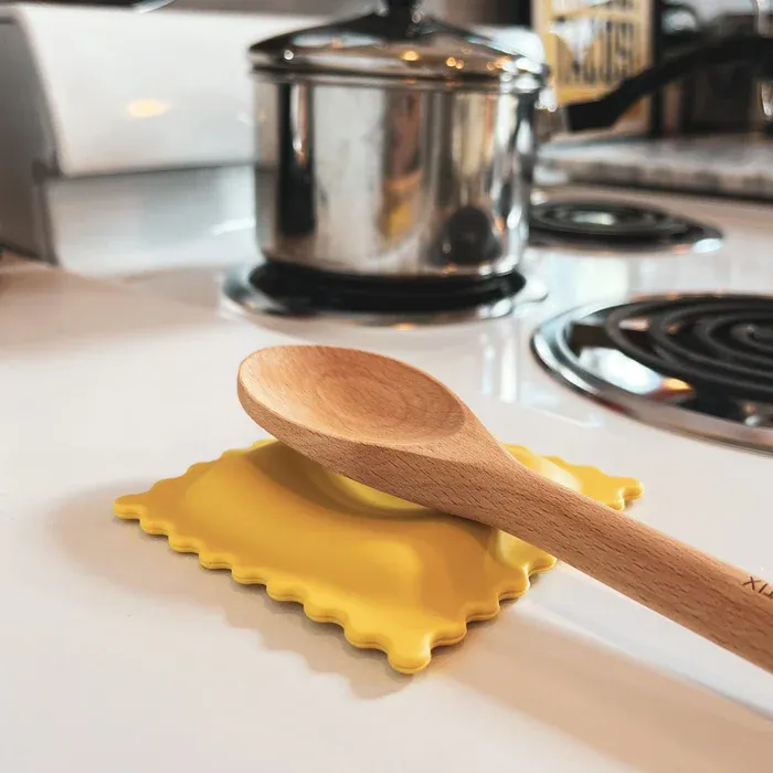 Fred Sauced Up Spoon Rest