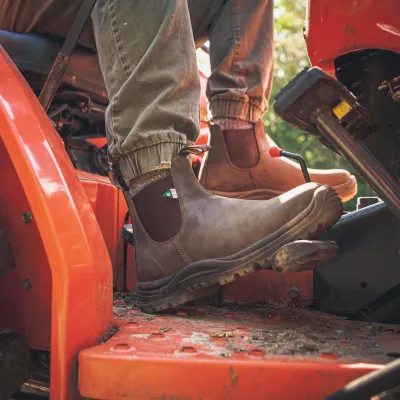 Blundstones