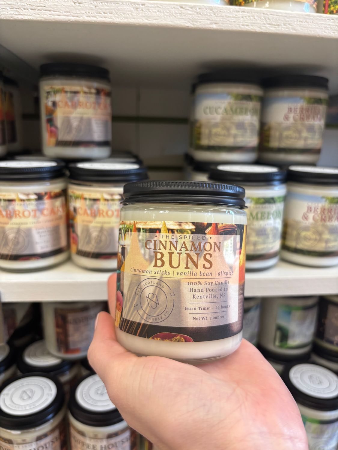 New Scotland Candle Co. Cinnamon Buns 7oz