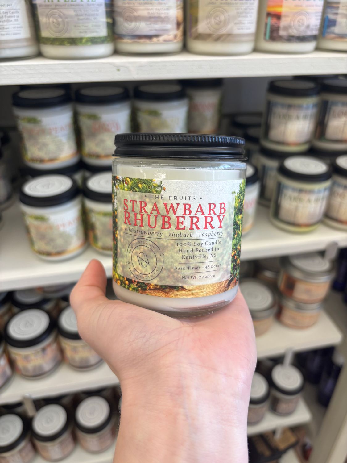 New Scotland Candle Co. Strawbarb Rhuberry 7oz