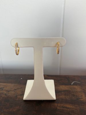 House of Moda Jumbo Huggie Hoops