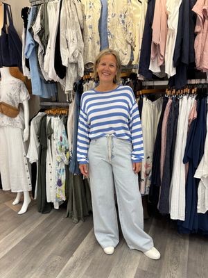 Daze Madison Mid Rise Wide Leg Baby Talk