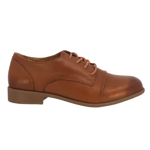 Everly Louisa Tan Shoe