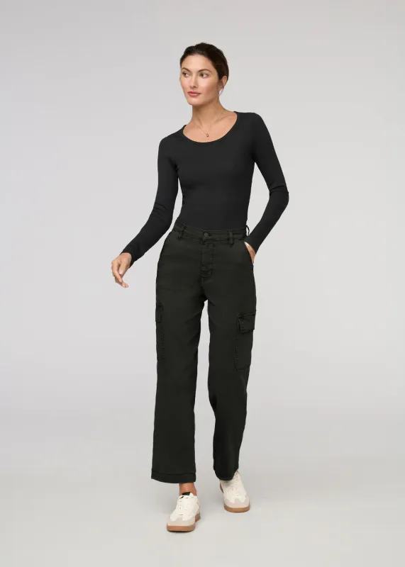 DUER LuxTwill High Rise Cargo Pant Evergreen