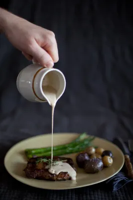 Gourmet Inspirations Creamy Peppercorn Whisky Steak Sauce