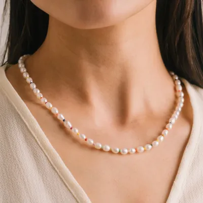 Lover&#39;s Tempo Waterproof Rainbow Pearl Necklace