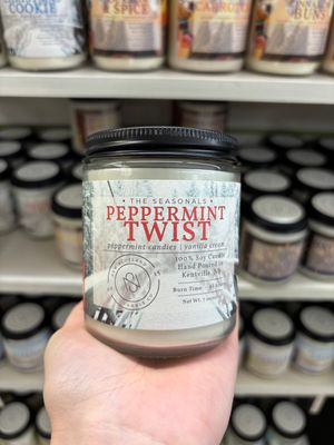 New Scotland Candle Co. Peppermint Twist 7oz
