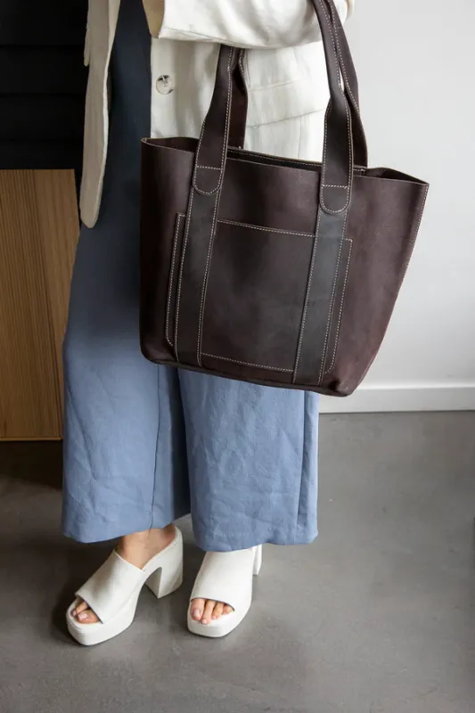 RISA Threaded Pocket Tote Rugged Brown RISA Threaded Pocket Tote Rugged Brown