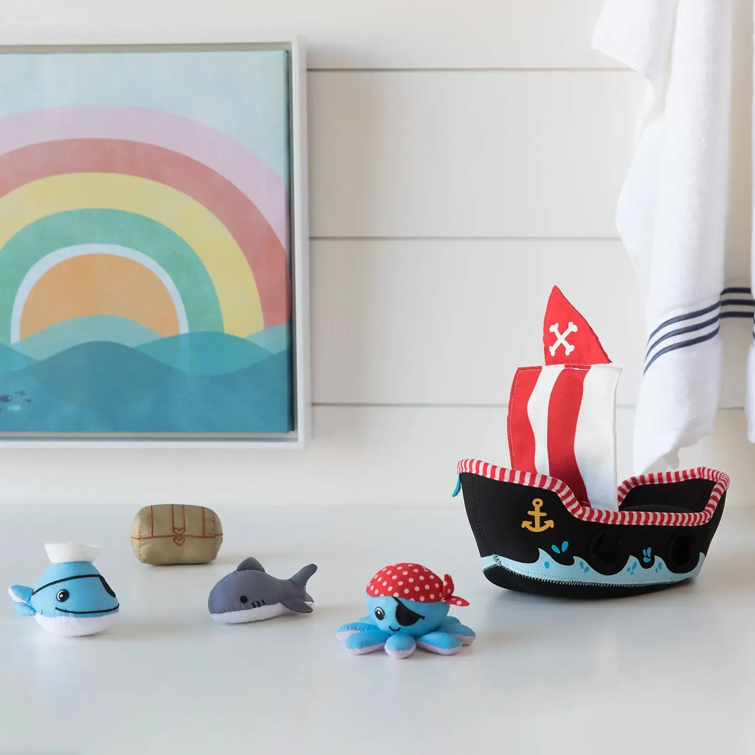 Manhattan Toy Pirate Ship Floating Fill n Spill Bath Toy Manhattan Toy Pirate Ship Floating Fill n Spill Bath Toy