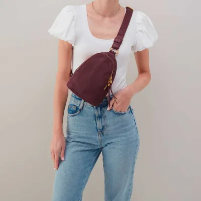 HOBO Fern Sling Mulberry Glaze