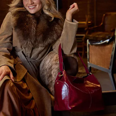 HOBO Seneca Shoulder Bag Saddleberry