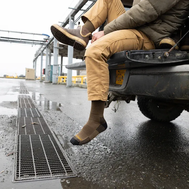 Darn Tough 2001M John Henry Boot Sock Cush Darn Tough 2001M John Henry Boot Sock Cush