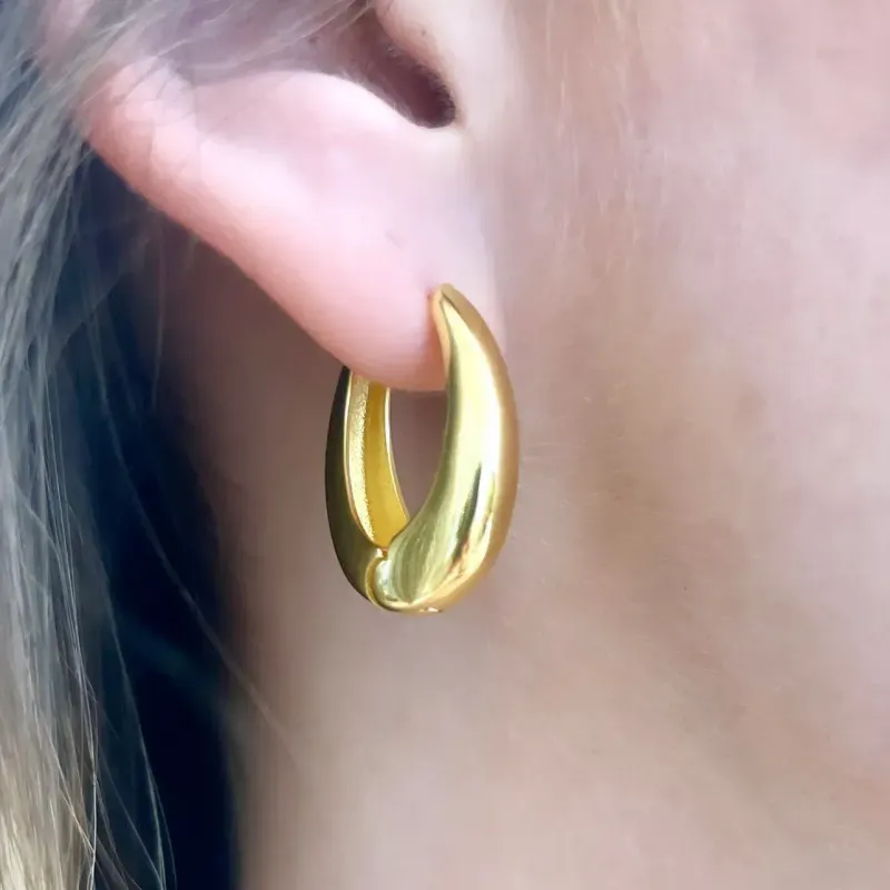 House of Moda Quinn Hoops