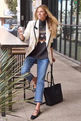 Tribal Sophia Curvy Hugging Microflare Crop River 