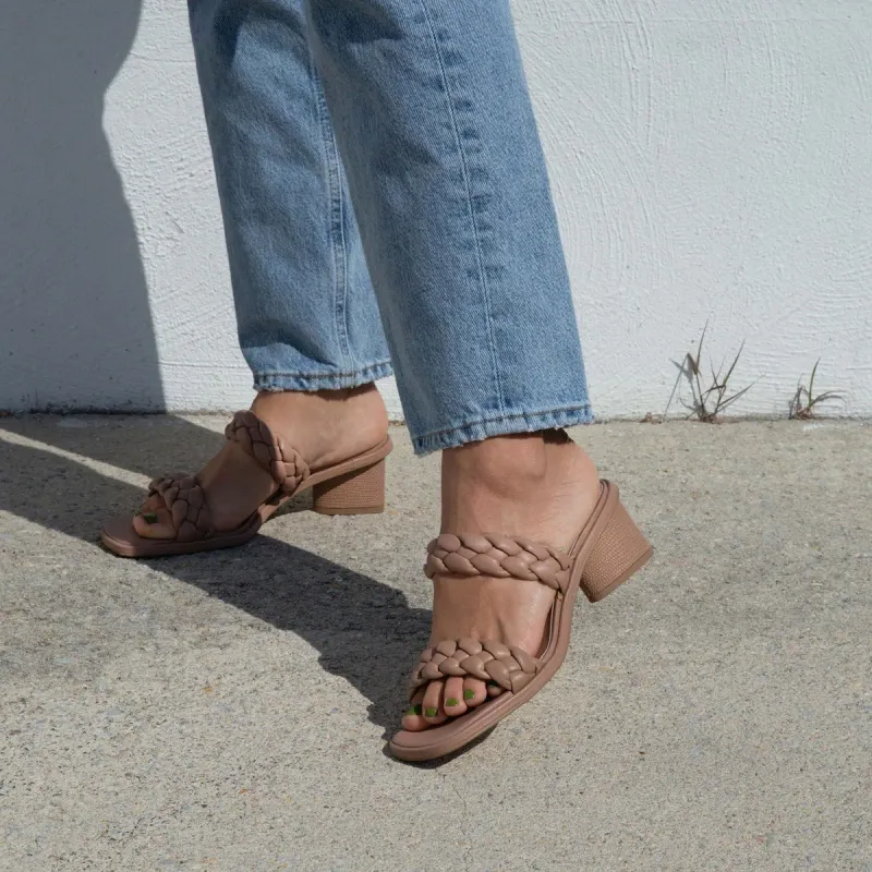 Dolce Vita Ronin Heel Sandal