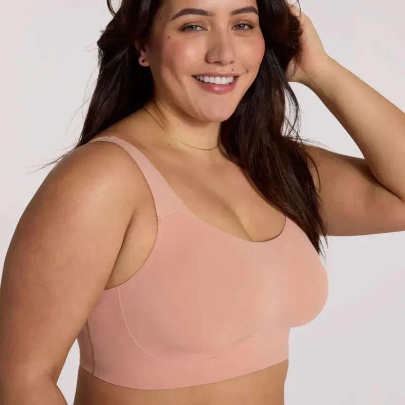 Evelyn &amp; Bobbie Structured Scoop Bra