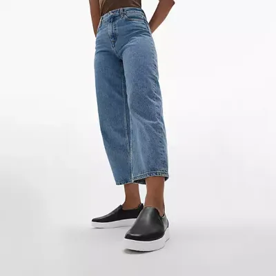 FitFlop Rally Leather Slip On Skate Sneaker