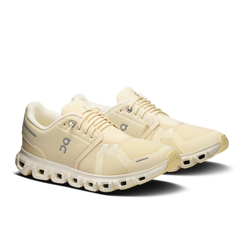 On Cloud 6 Women Castor/Ivory