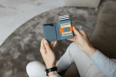 Garzini Metal Wallet