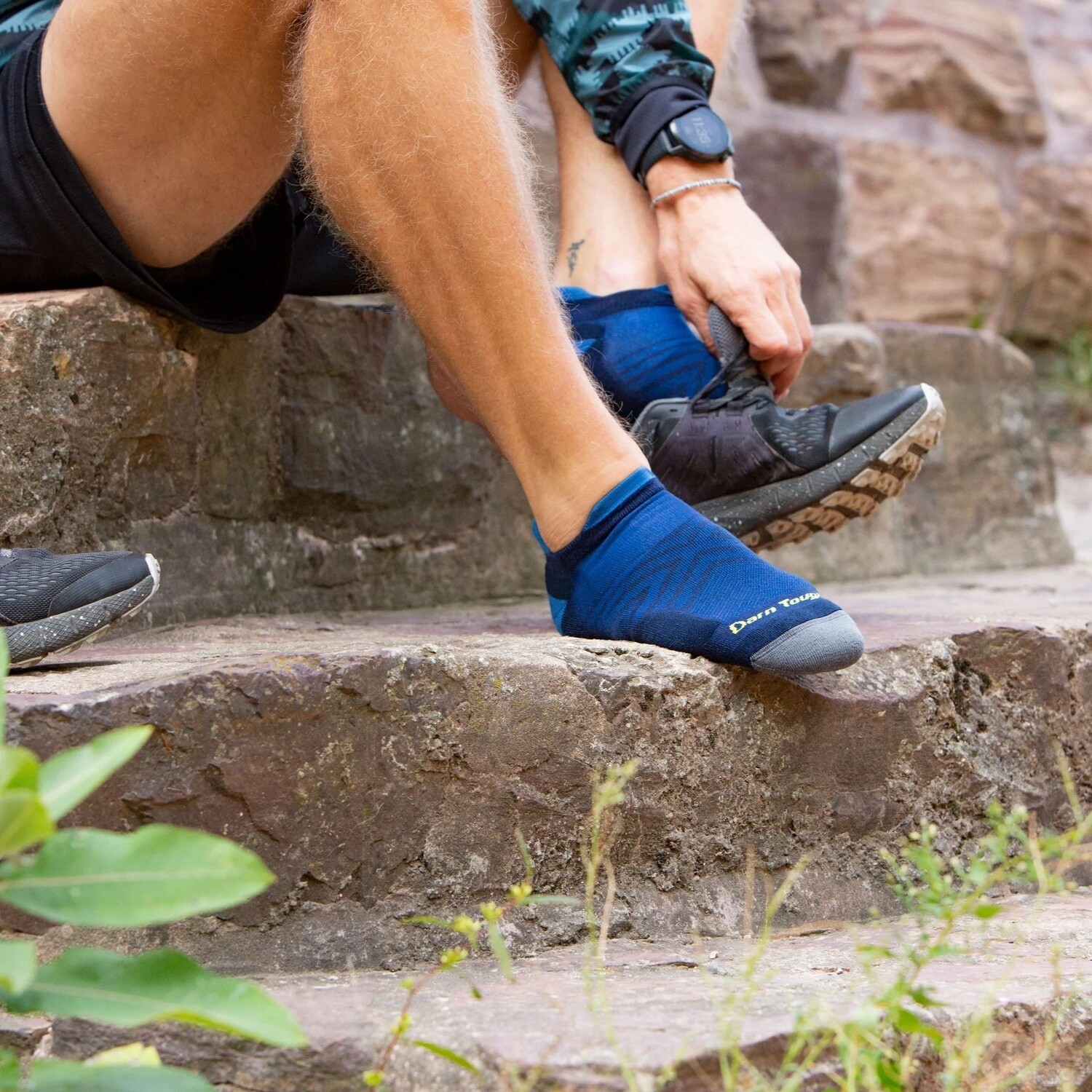 Darn Tough 1033M Run No Show Tab UL-LT