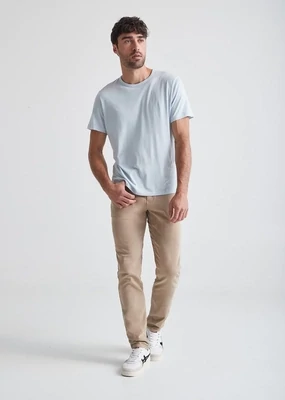 DUER No Sweat Slim Desert Khaki