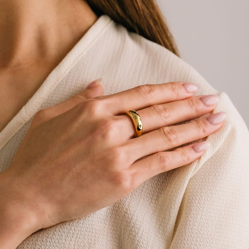 Lover's Tempo Waterproof Twinkle Ring