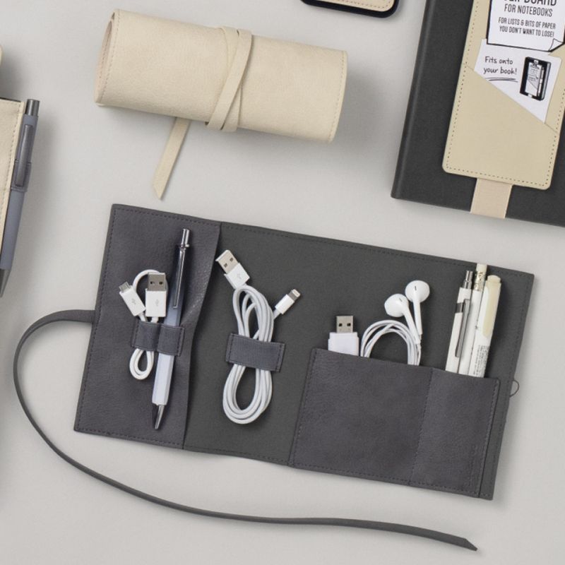 if Travel Tech Tidy Black