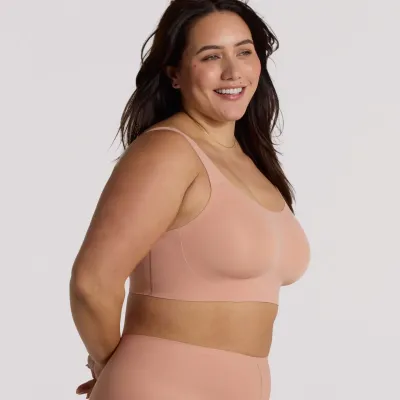 Evelyn & Bobbie Structured Scoop Bra