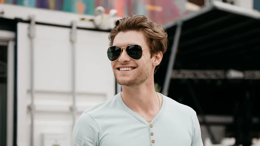 Knockaround Mile Highs Gold/Aviator Green