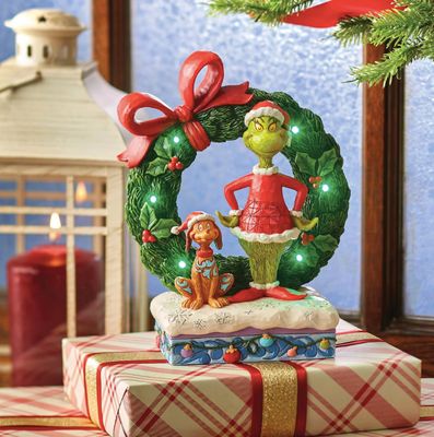 Jim Shore Grinch and Max In Wreath Light Up Jim Shore Grinch and Max In Wreath Light Up