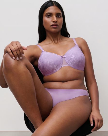 Chantelle Magnifique Moulded Minimizer Lavandin