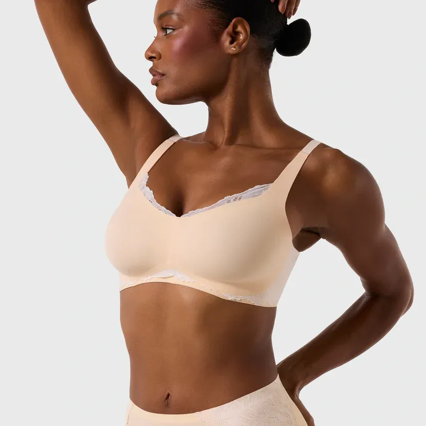 Evelyn &amp; Bobbie Beyond Bra Peach Rose Lace