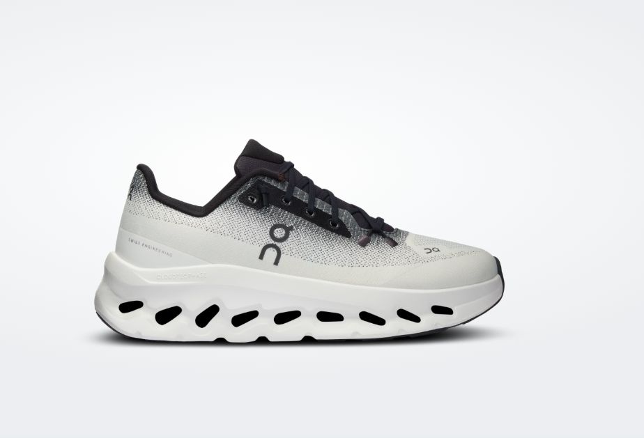 On Cloudtilt Women Black/Ivory On Cloudtilt Women Black/Ivory