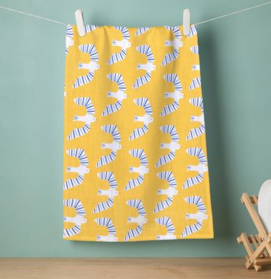 Danica Dishtowel Printed Birdie Danica Dishtowel Printed Birdie