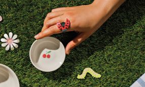 Danica Pinch Bowl Petite Motif Cherry