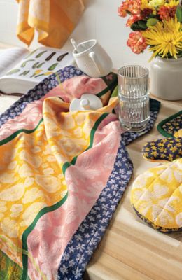 Danica Dishtowel Jacquard Full Bloom